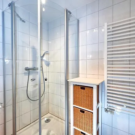 Appartement Strandwohnungen - Wg02 Mit Terrasse Sellin (Rugen)